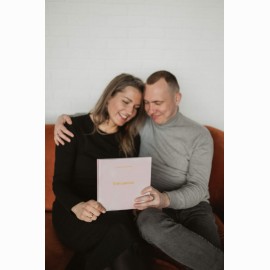 Meilės nuotykiai  nutrinama knyga poroms