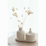 Dovanų rinkinys - kvepianti žvakė, padėkliukas ir vazelė - kvapas: medus ir sandalmedis